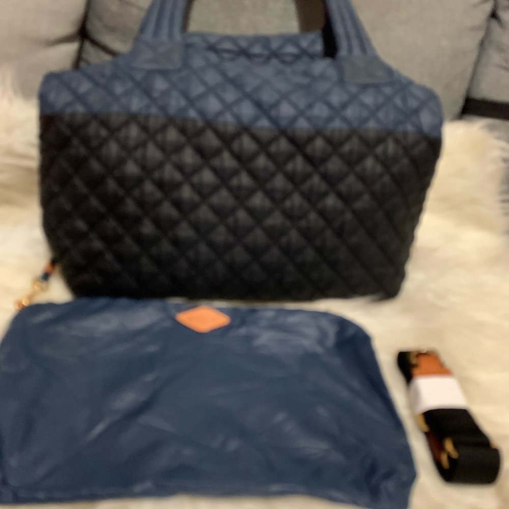 PRELOVED MZ WALLACE SUTTON MEDIUM